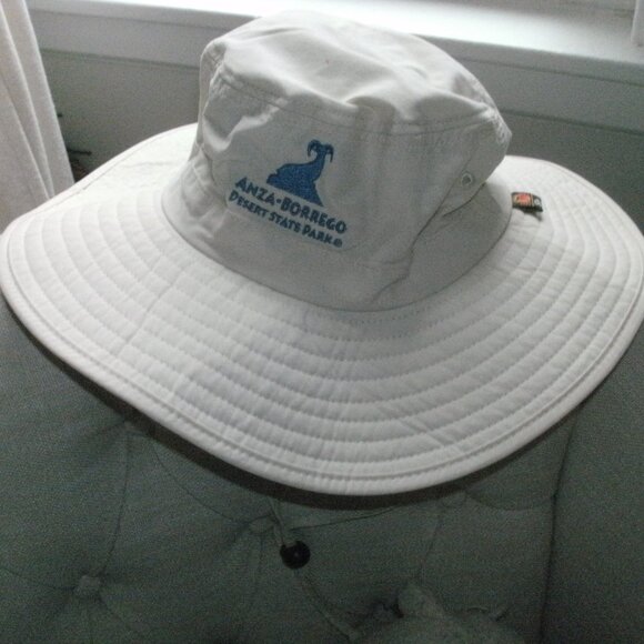 Adams Accessories Adams Sunblock Upf Anza Borrego State Park - Main Image